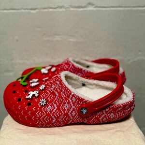 Red Christmas Crocs
Men’s size 13